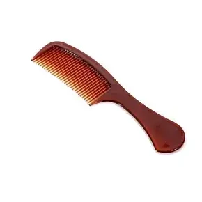 Migo's Brown Hair Comb