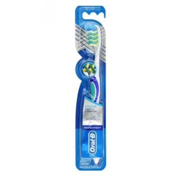 Oral-B Pro-Expert Extra Clean Green & White Soft Toothbrush with Angled Bristles