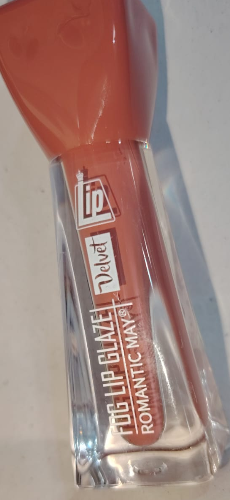 My Romantic Lip Gloss Matte - ملمع شفاه رومانسي مطفي