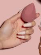 Huda Beauty Makeup Sponge - هدي بيوتي سفنجه مكياج